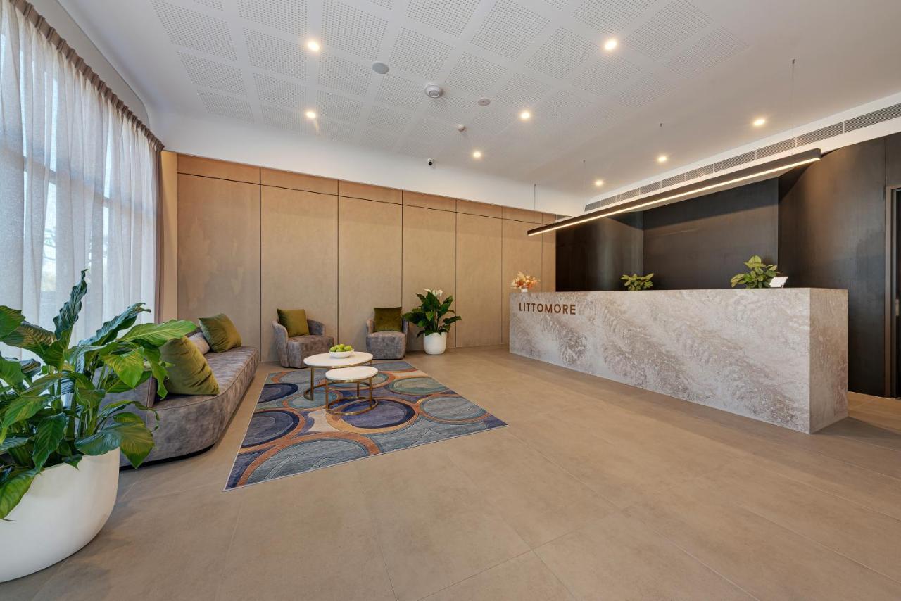 Littomore Suites Kingswood Penrith Exteriör bild